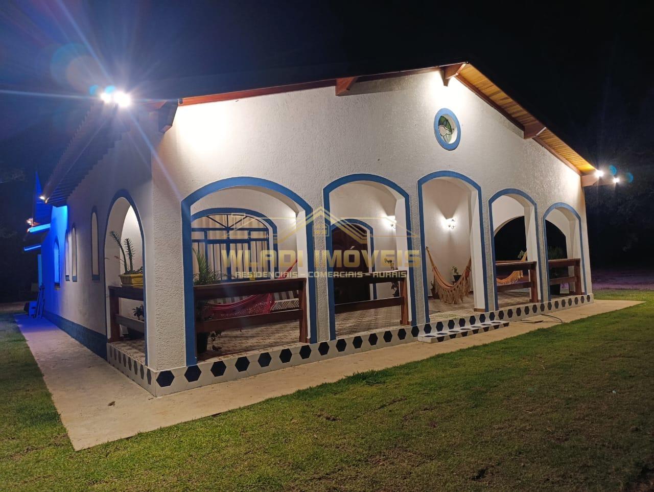 Chácara, 3 quartos, 6000 m² - Foto 1